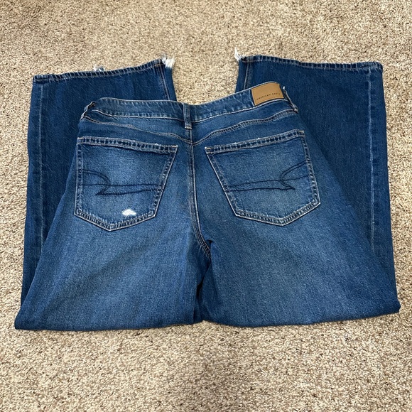 AE Strigid Super High-Waisted Baggy Wide-Leg Ankle Jeans - Picture 3 of 10